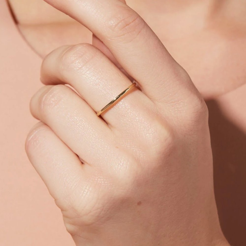 Ana Luisa Stephanie Band Ring - Size 7